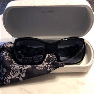 Women’s Oakley Sunglasses